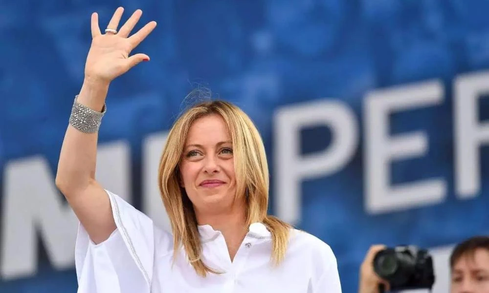 Μελόνι: «Ζητούμε από την Χαμάς να σταματήσει αμέσως την παράλογη αυτή επίθεση